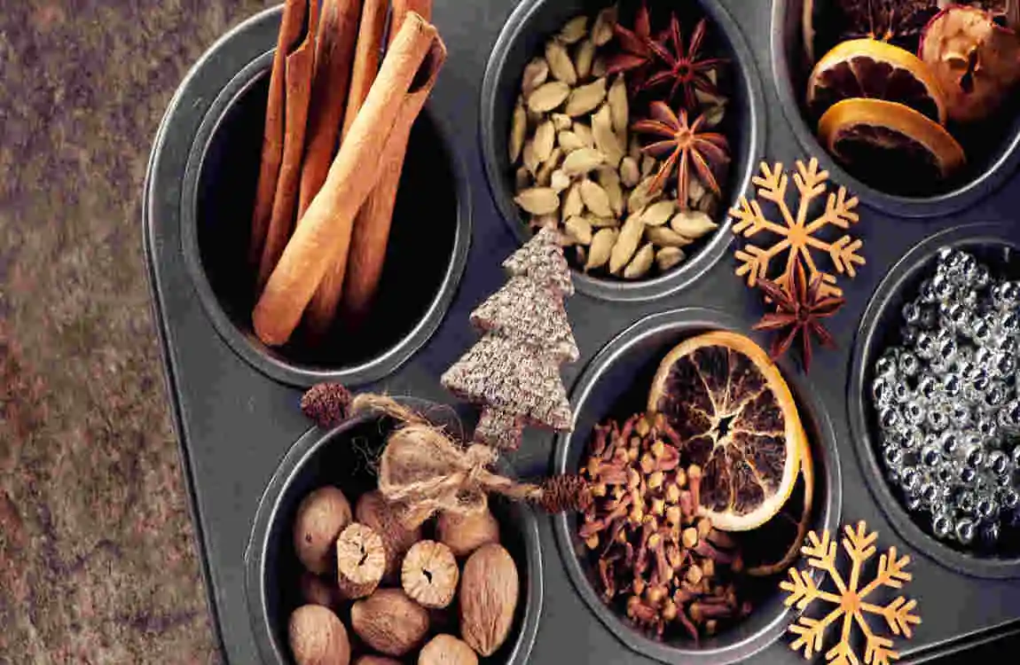 why does my house smell like cinnamon