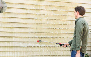 how to remove mold from house siding