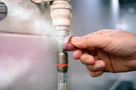 how to turn off gas line in house