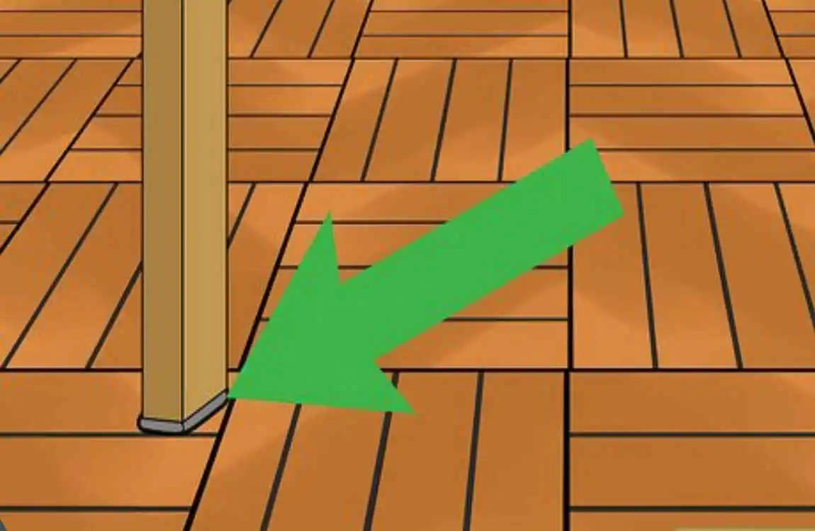 should flooring match throughout house
