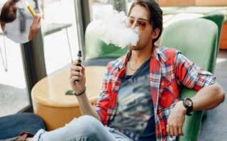 does vaping make your house smell