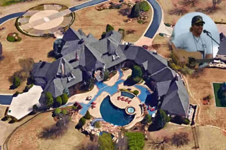 Toby Keith House Photos