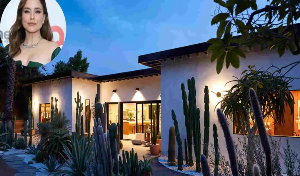 sophia bush house
