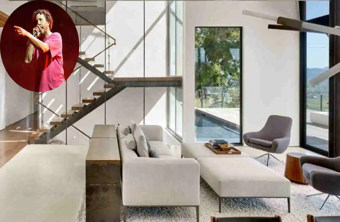 Zack Dela House