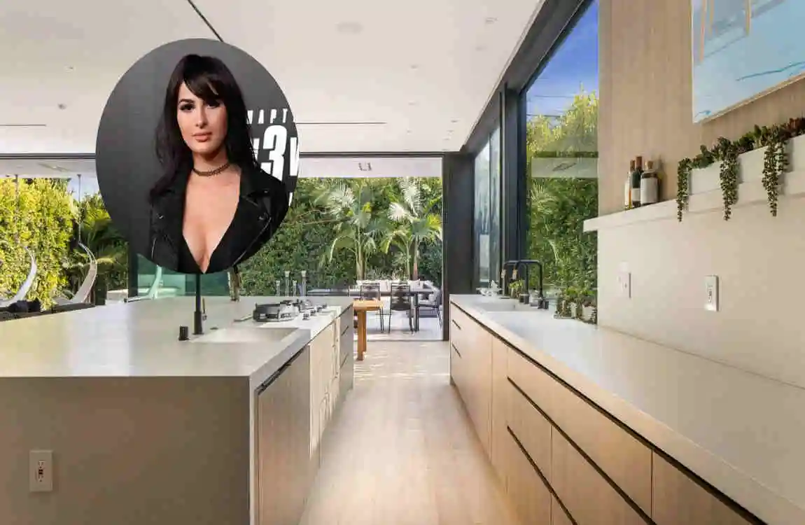 Sssniperwolf's House