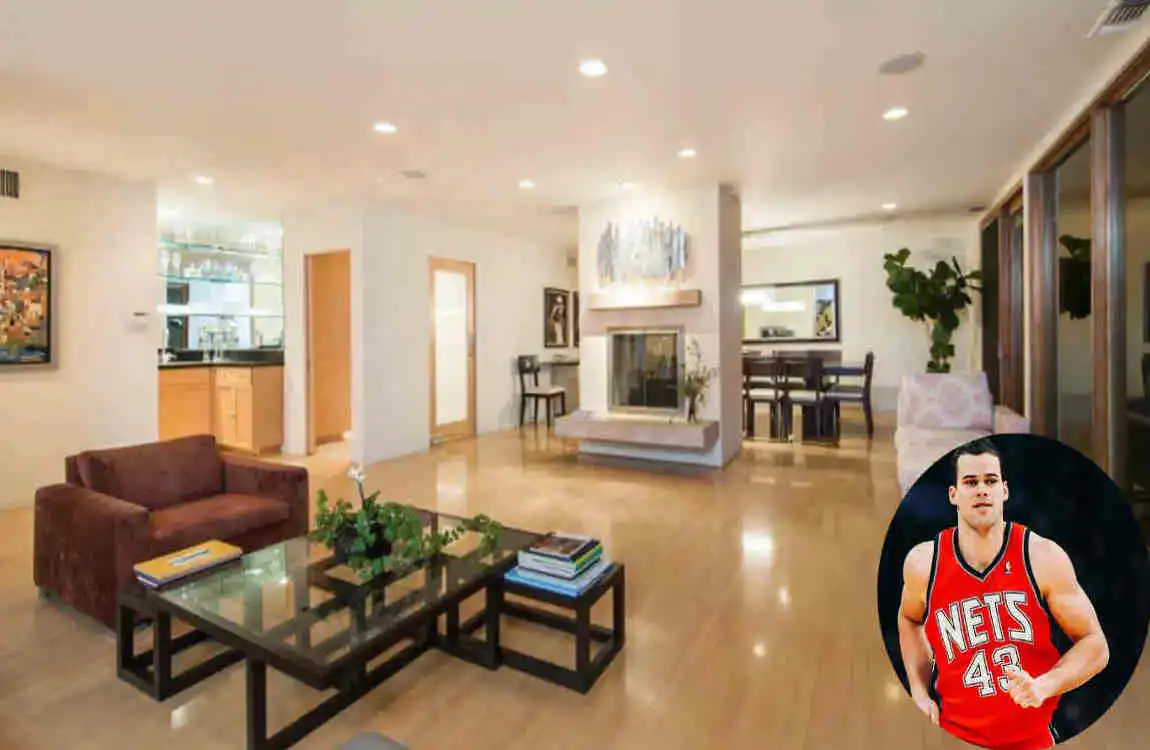 Kris Humphries House