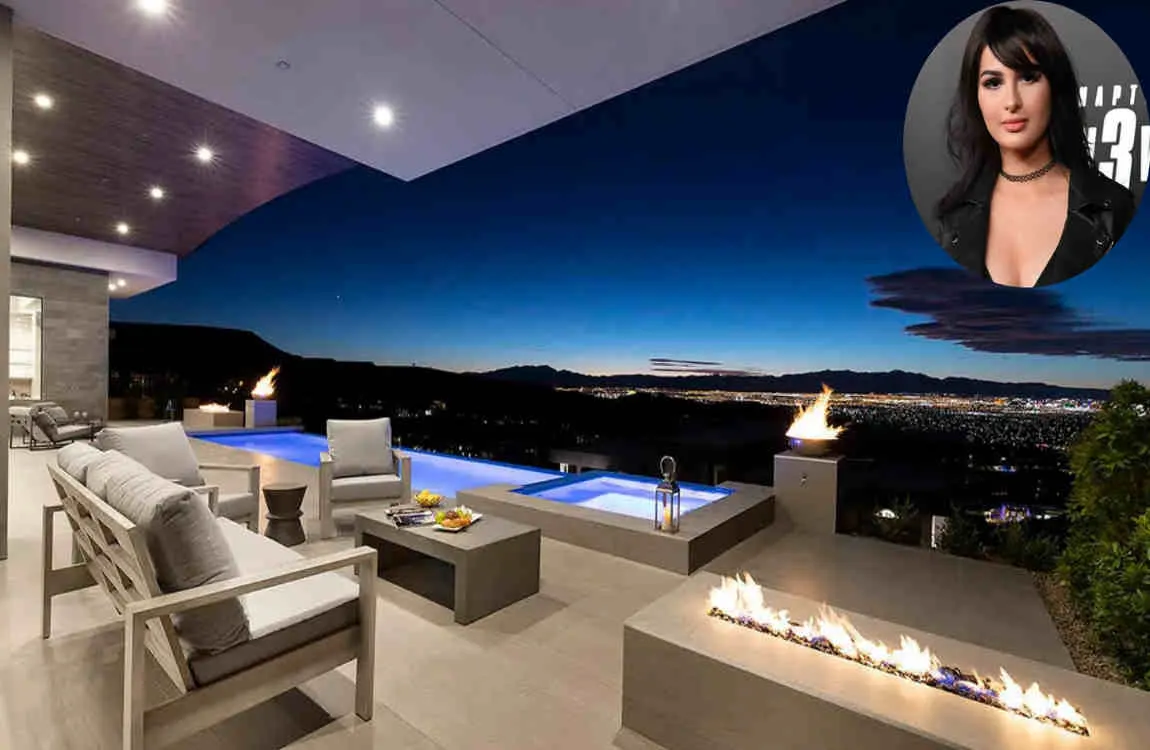 Sssniperwolf's House