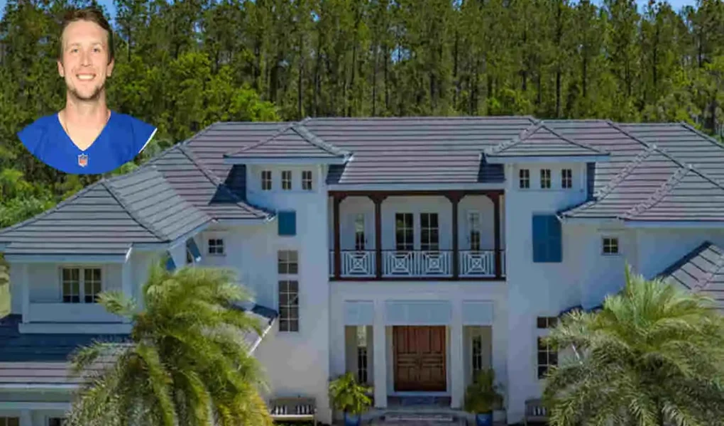 Nick Foles House