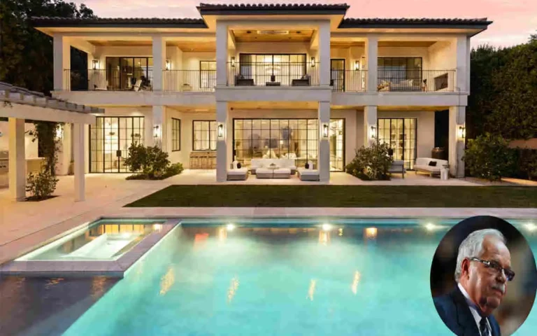 James Sinegal's House Photo