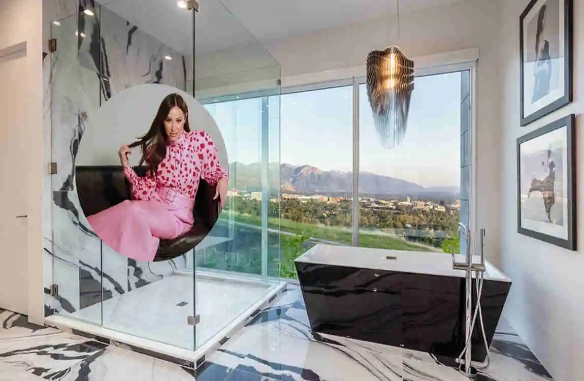  Angie Katsanevas House