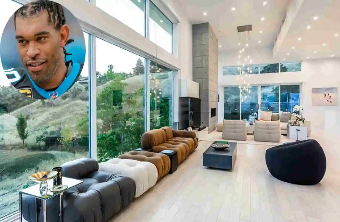 Julius Peppers house