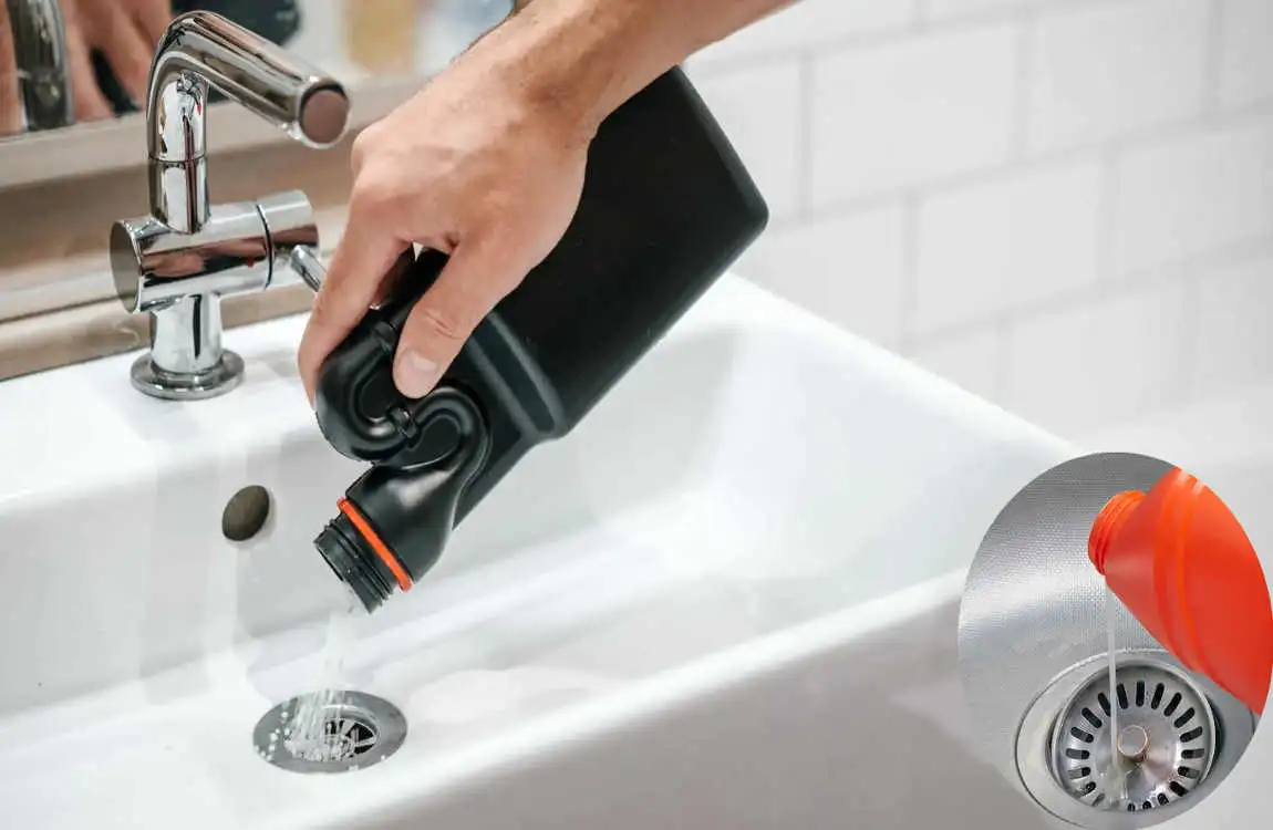 is toilet cleaner bad for pipes