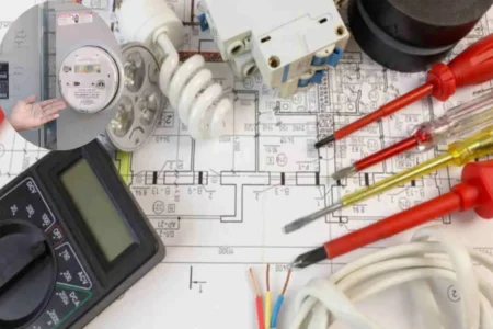 what is the average amperage of a house