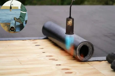 how much does a roll of rolled roofing cost