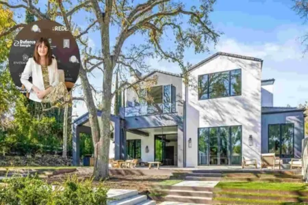 Emily Mortimer's Home