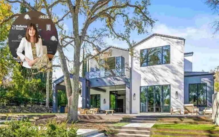 Emily Mortimer's Home