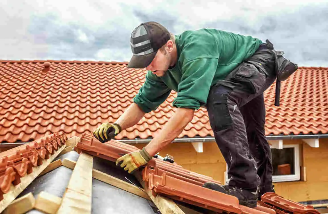 What Kind of Insurance Should a Roofing Contractor Have for Your Home? Top Coverage Essentials