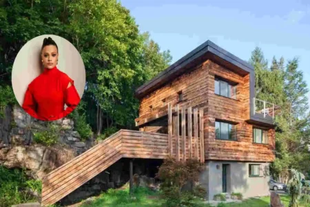 Sarah Jeffery House