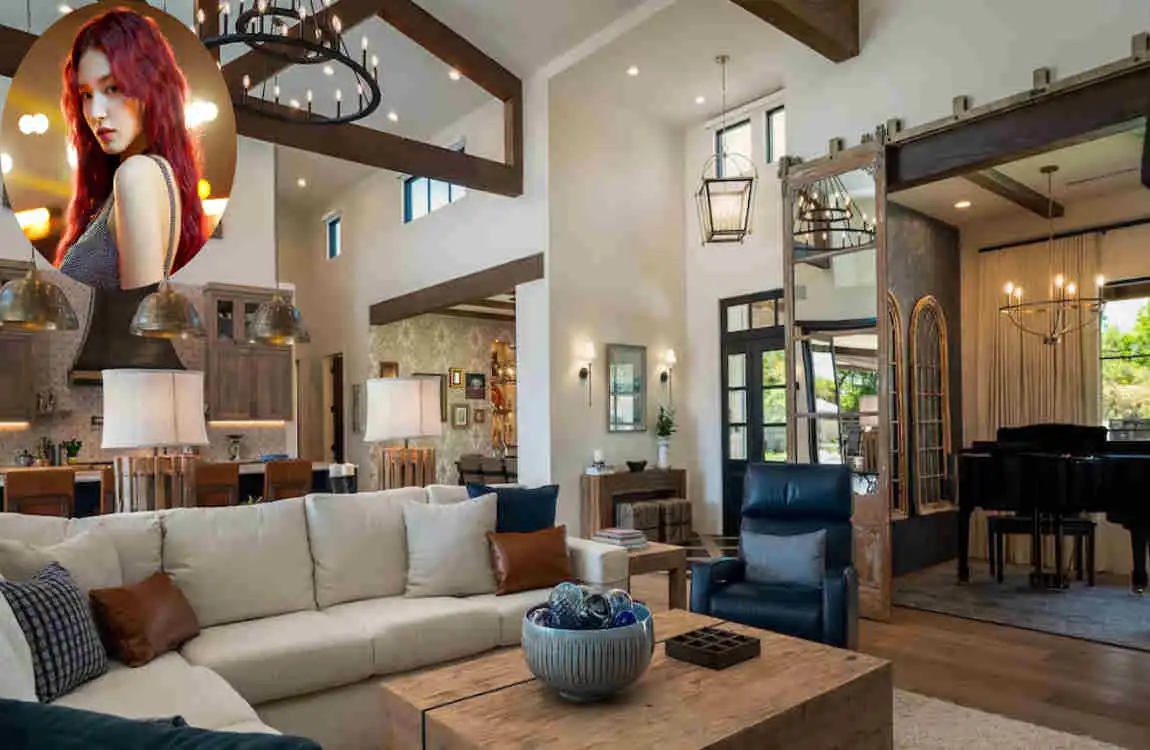 Nancy Momoland house