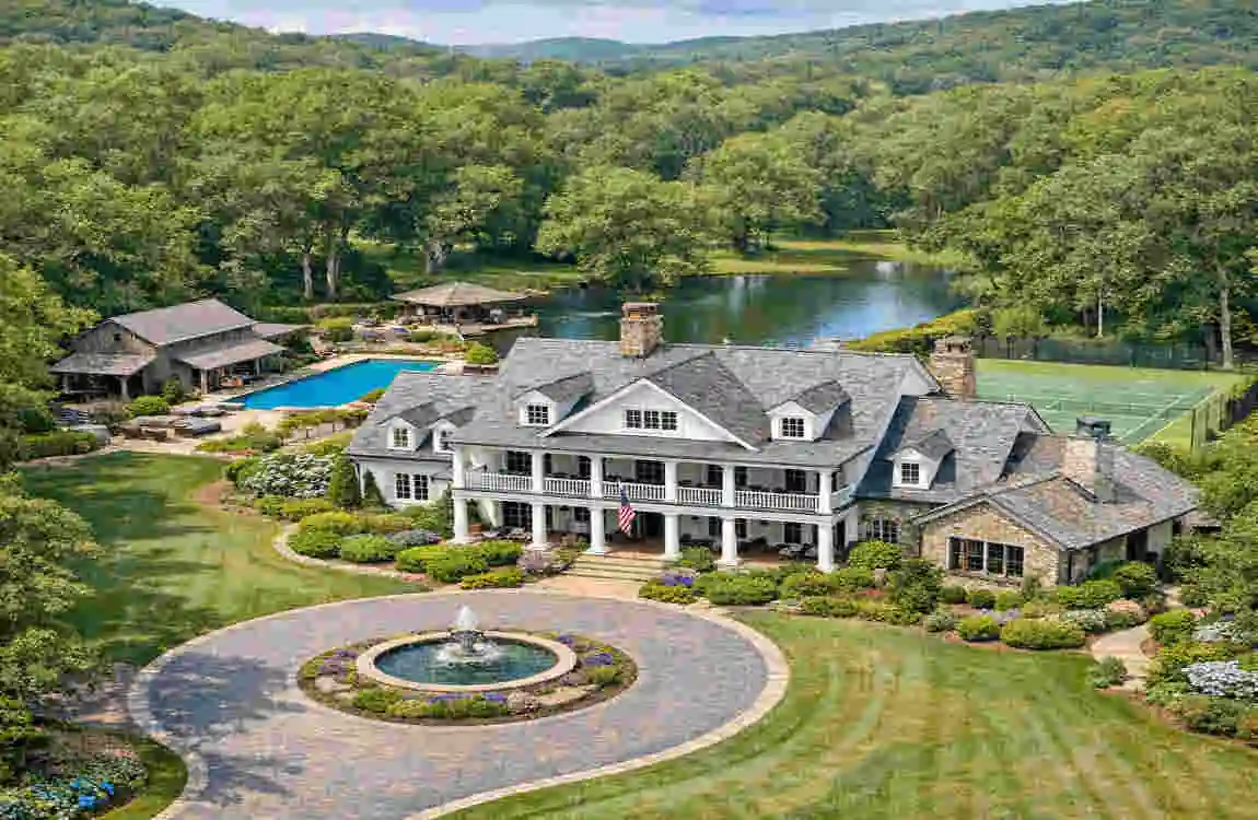 Nashville Estate