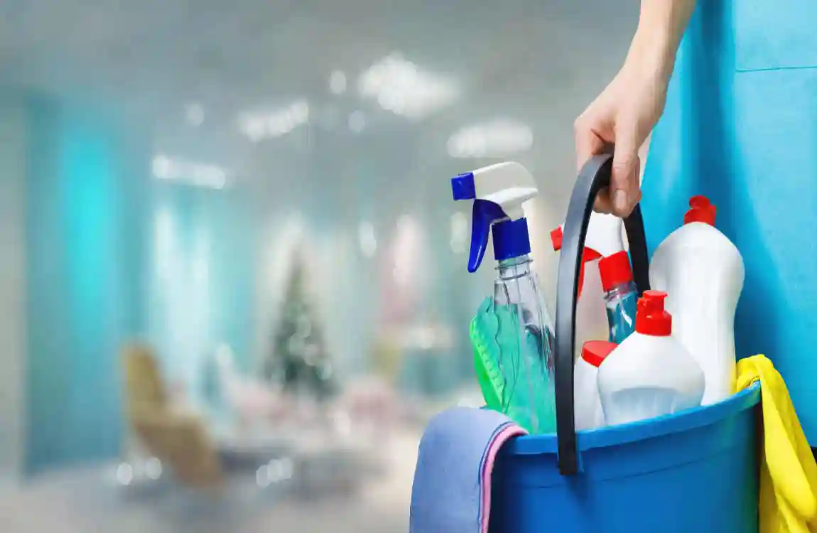 Should I Tip House Cleaners