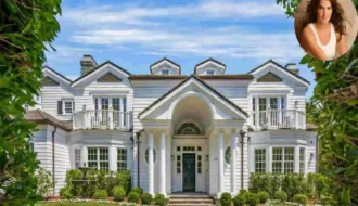 Cobie Smulders House