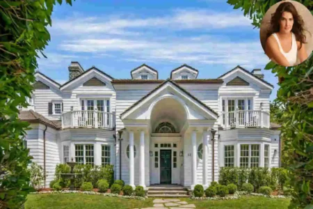 Cobie Smulders House