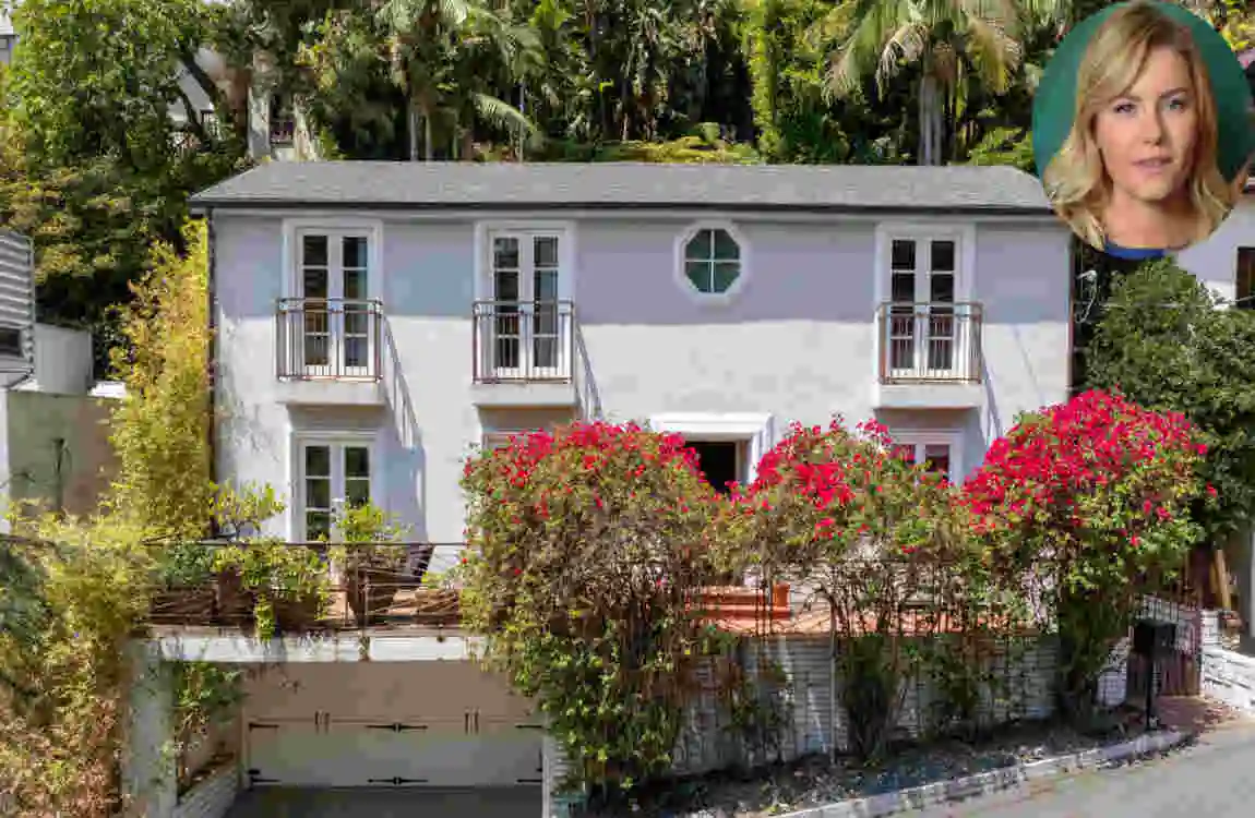 Elisha Cuthbert's House