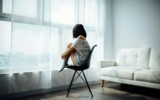 The Relaxation Mistakes That Keep People Feeling Mentally Drained at Home
