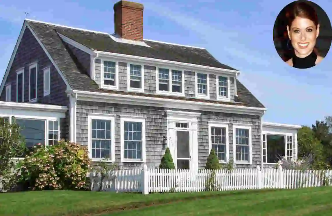 Debra Messing House