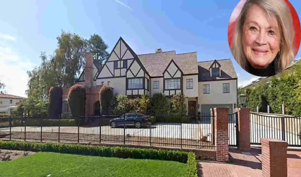 Angie Dickinson’s Home